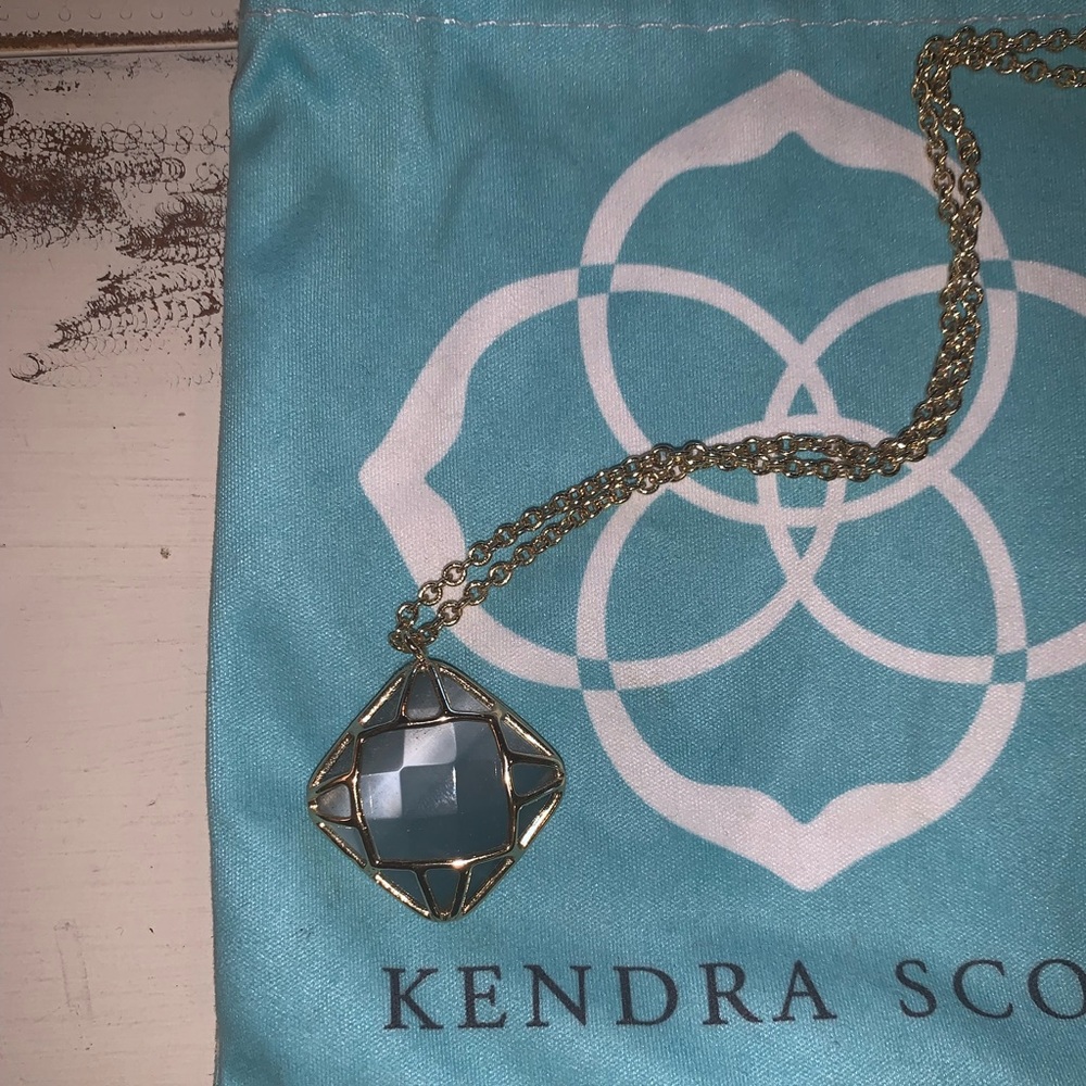 Kendra Scott Slate and gold necklace